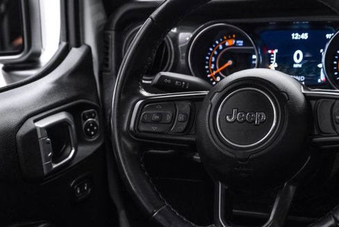 Used 2021 Jeep Wrangler Unlimited Sport image 43