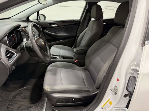 Used 2019 Chevrolet Cruze LT w/ Convenience Package image 15