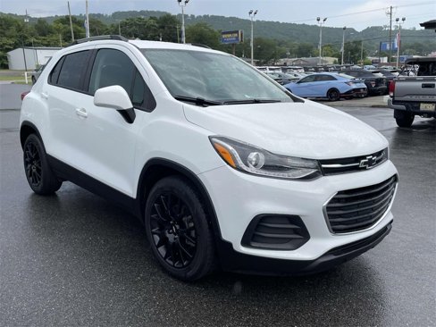 Used 2021 Chevrolet Trax LT w/ Sport Edition image 5