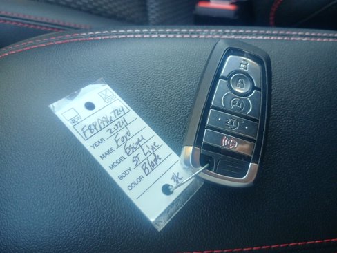 Certified 2024 Ford Escape ST-Line image 30