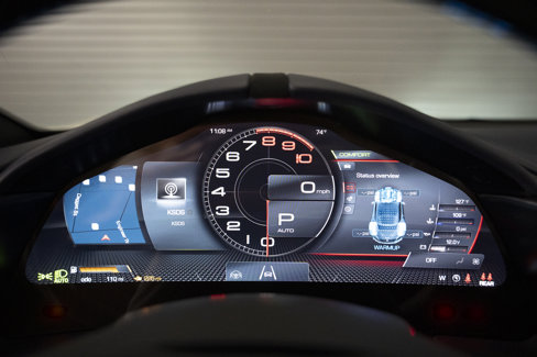 Used 2025 Ferrari Roma Spider image 43