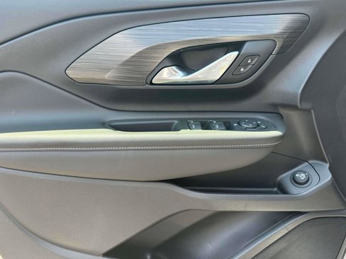Certified 2022 GMC Terrain SLE w/ Driver Convenience Package image 31