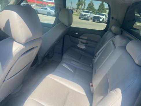 Used 2012 Chevrolet Avalanche LTZ image 11