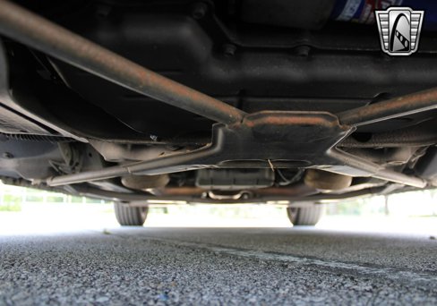 Used 2004 Ford Thunderbird image 18
