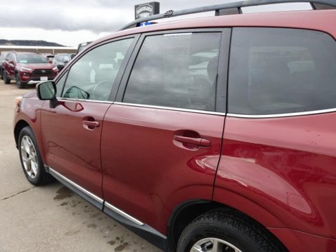 Used 2016 Subaru Forester 2.5i Touring w/ Eyesight & Navigation System image 8