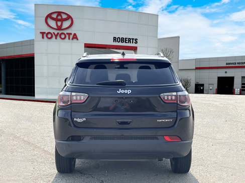 Used 2018 Jeep Compass Sport w/ Tech Group image 6