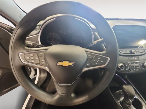 Used 2024 Chevrolet Malibu LT image 12