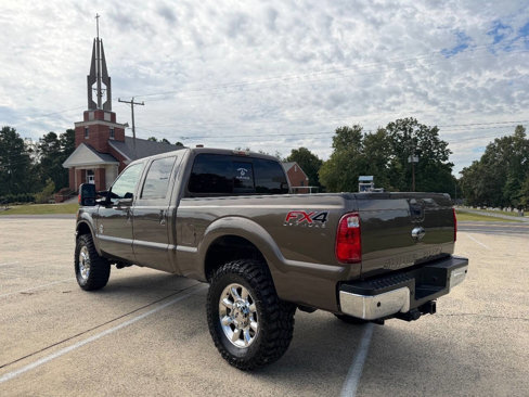Used 2015 Ford F250 Lariat w/ Lariat Ultimate Package image 5
