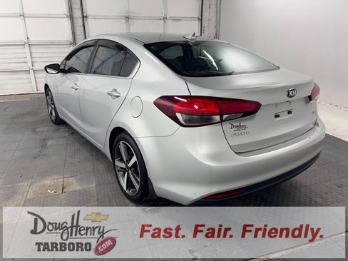 Used 2018 Kia Forte EX image 6