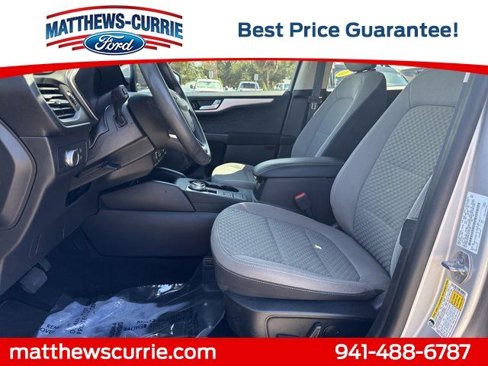 Certified 2020 Ford Escape SE image 9
