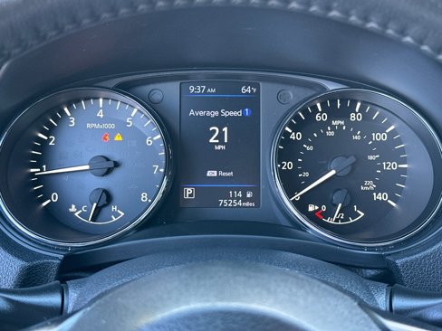 Used 2020 Nissan Rogue SV w/ Premium Package image 28