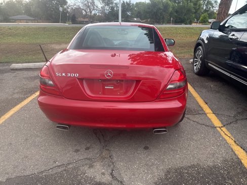 Used 2009 Mercedes-Benz SLK 300 image 5