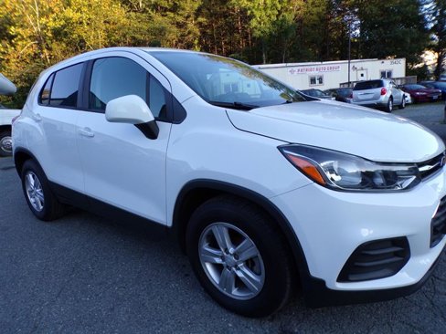 Used 2020 Chevrolet Trax LS w/ Fleet Convenience Package image 4