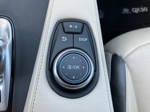 Certified 2022 INFINITI QX50 Luxe image 34