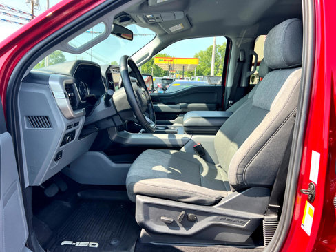 Used 2022 Ford F150 XLT w/ Equipment Group 302A High image 10