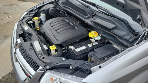 Used 2018 Dodge Grand Caravan SXT image 39