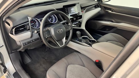 Used 2023 Toyota Camry LE image 4