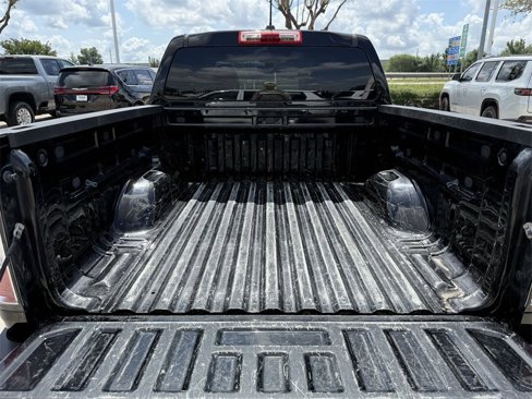 Used 2016 GMC Canyon SLE image 29