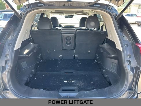 Used 2018 Nissan Rogue SL w/ Premium Package image 13