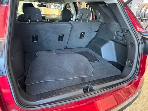 Used 2019 Chevrolet Equinox LT image 9