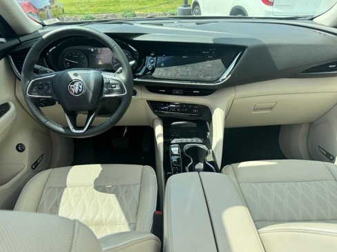 Used 2023 Buick Envision Avenir image 9