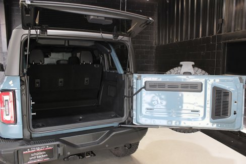 Used 2021 Ford Bronco Badlands image 64