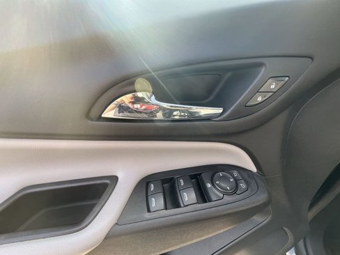 Certified 2020 Chevrolet Equinox LT image 22