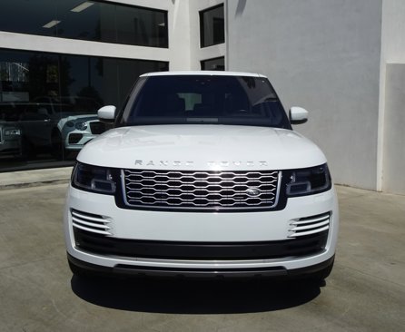 Used 2022 Land Rover Range Rover Westminster Edition image 2