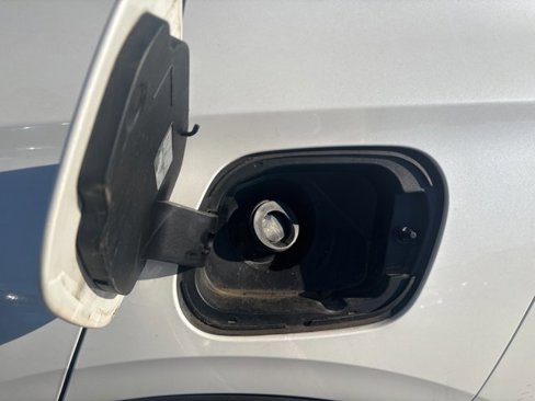 Certified 2022 Buick Encore GX Essence w/ Experience Buick Package image 19