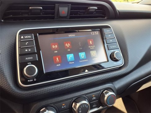 Used 2024 Nissan Kicks S image 23