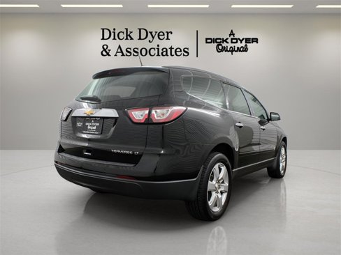 Used 2016 Chevrolet Traverse LT w/ Style and Technology Package image 34