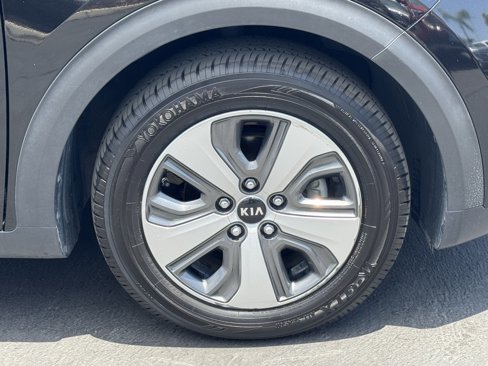 Used 2019 Kia Niro EX Premium w/ Sunroof Package image 12
