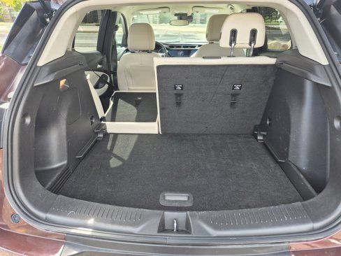 Used 2022 Buick Encore GX Preferred w/ Cold Weather Comfort Package image 17