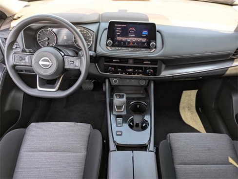 Used 2023 Nissan Rogue SV image 14