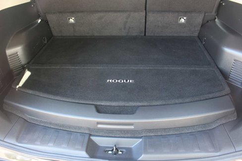 Used 2019 Nissan Rogue SV w/ Premium Package image 12