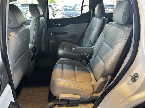Used 2018 GMC Acadia SLT image 36