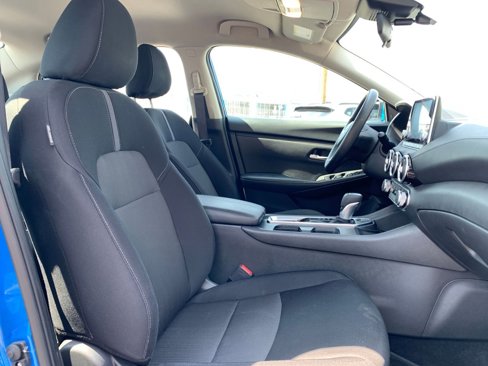 Used 2024 Nissan Sentra SV image 34