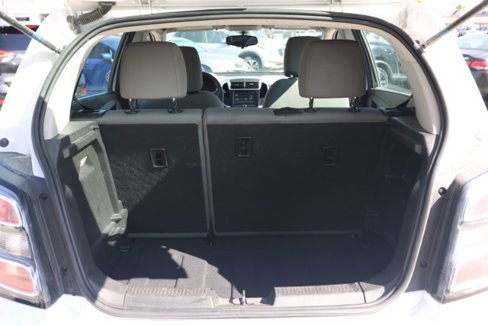 Used 2017 Chevrolet Sonic LT image 16