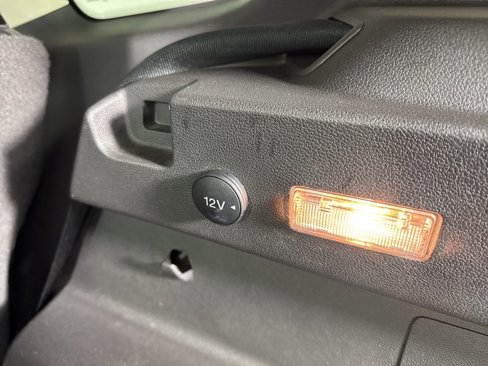 Used 2018 Ford Escape Titanium image 36