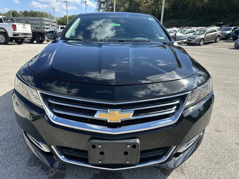Used 2016 Chevrolet Impala LT w/ Convenience Package image 2
