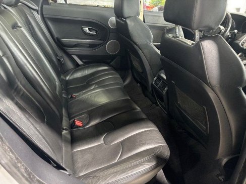 Used 2015 Land Rover Range Rover Evoque Pure Plus image 20