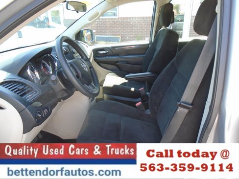 Used 2015 Dodge Grand Caravan American Value Package image 9