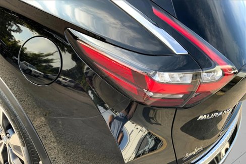Used 2020 Nissan Murano SV image 28