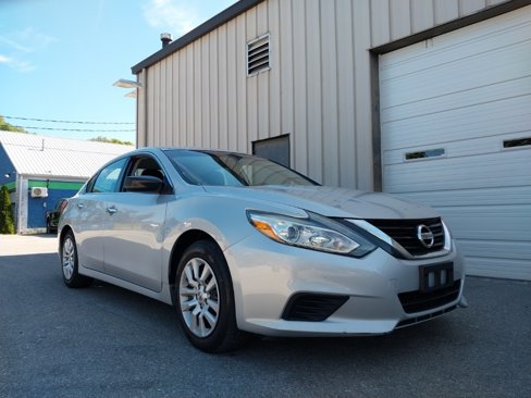 Used 2017 Nissan Altima 2.5 S w/ Power Driver Seat Package image 1