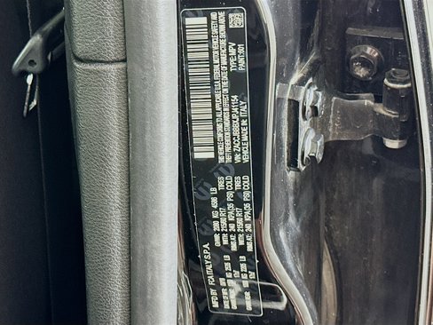 Used 2018 Jeep Renegade Latitude image 12