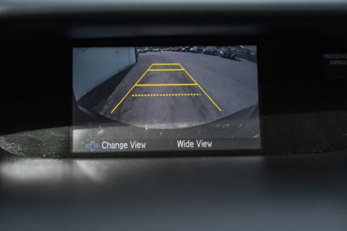 Used 2015 Honda CR-V LX image 3