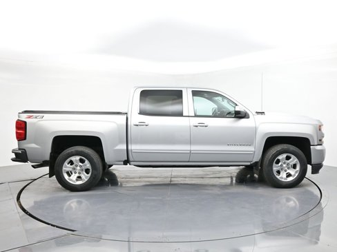Used 2018 Chevrolet Silverado 1500 LT w/ All Star Edition image 6