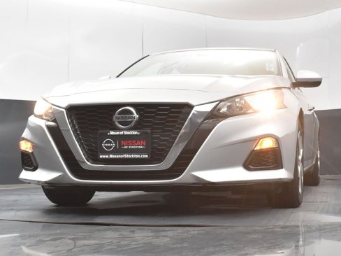 Used 2022 Nissan Altima 2.5 S image 36