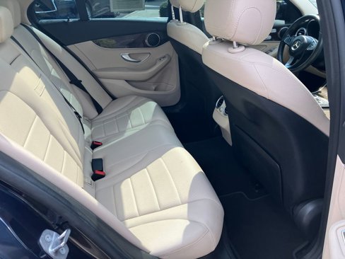 Used 2018 Mercedes-Benz C 300 Sedan image 31