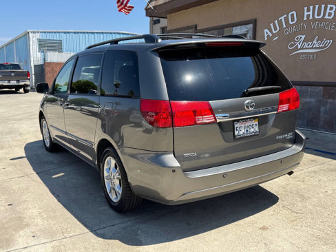 Used 2004 Toyota Sienna XLE image 8